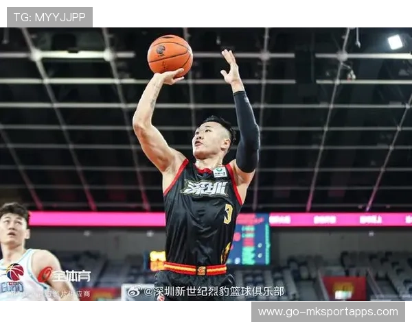 球队三分雨袭来，本场三分命中数创赛季新高，球队三分命中记录